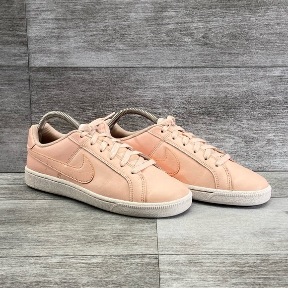 Nike Court Royale Coral Pink Womens 8 Tennis Shoes Preowned 749867-604 Leather - Picture 2 of 14